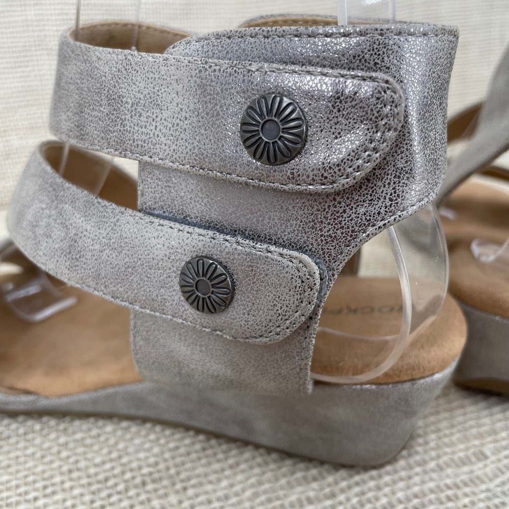 Rockport Briah Perf Sling Silver Metallic Wedge Sandals CH5113‎ Womens 7.5 M - Picture 3 of 11